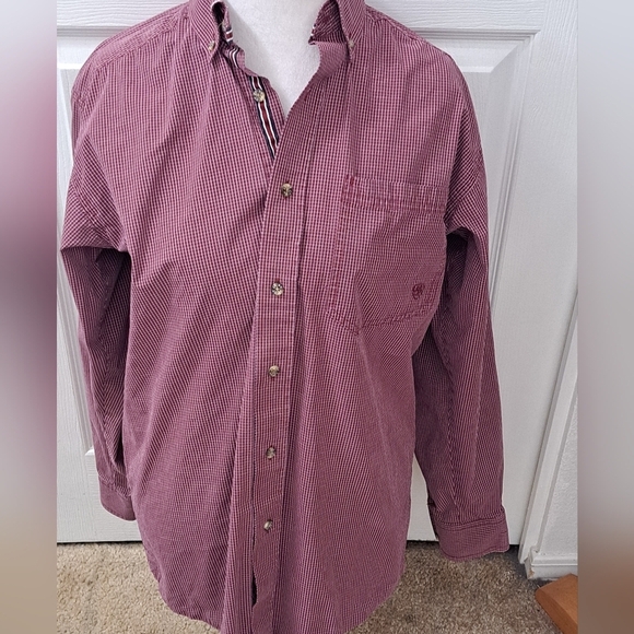 Ariat Pro Series Button Up Shirt Size M - Picture 2 of 13